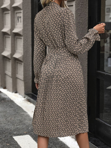 Midikleid mit Volantärmeln und Bindegürtel