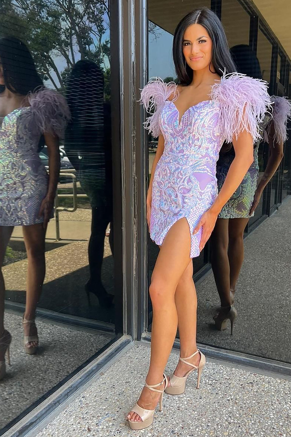 Stylish Sheath Fuchsia/Lilac Short Homecoming Dress with Feather