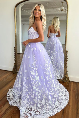 A-Linien-Ballkleid mit Herzausschnitt und lila Korsett und Applikationen