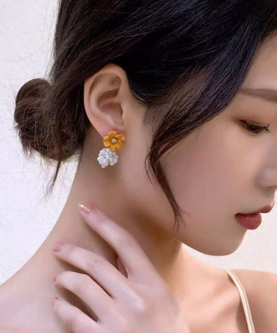 Modern Yellow Sterling Silver Overgild Camellia Pearl Stud Earrings