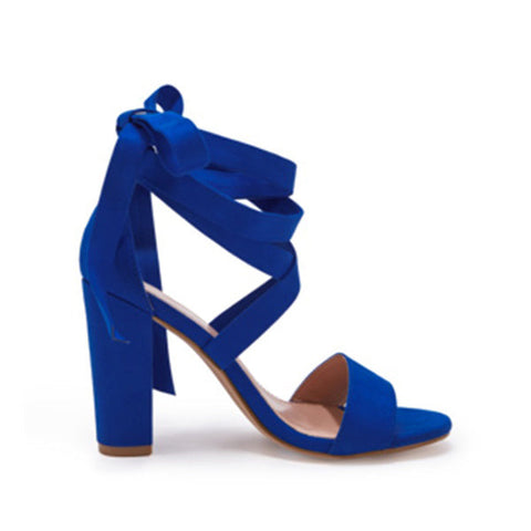 Sandalen mit Blockabsatz und Schnürung, offene Zehenpartie, Pumps mit Fesselriemchen