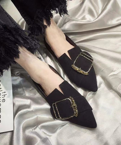 Stilvolle Khaki-Schuhe mit spitzer Zehenpartie und Zirkonia für Plattfüße