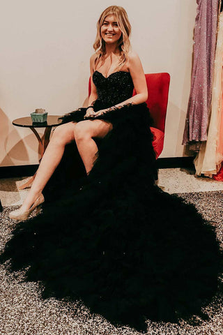 Robe de bal asymétrique en tulle