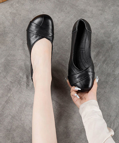 Plus Size Cross Strap Chunky Flat Schuhe für Frauen Schwarzes Rindsleder