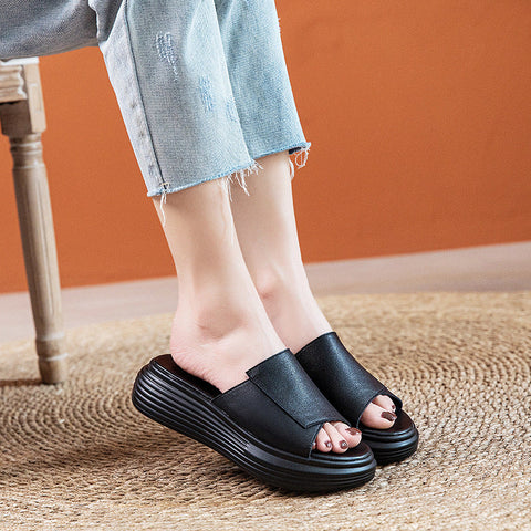 2022 Flat Leather Solid Slippers For Women