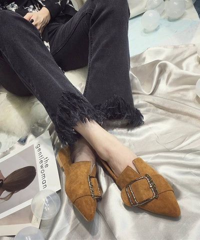 Stilvolle Khaki-Schuhe mit spitzer Zehenpartie und Zirkonia für Plattfüße