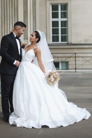 Bmbridal Spaghetti-Straps V-Neck Wedding Dress Lace Ball Gown