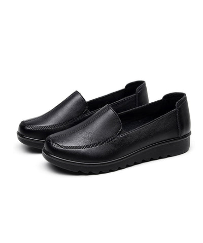Boutique Schwarze flache Schuhe aus Rindsleder