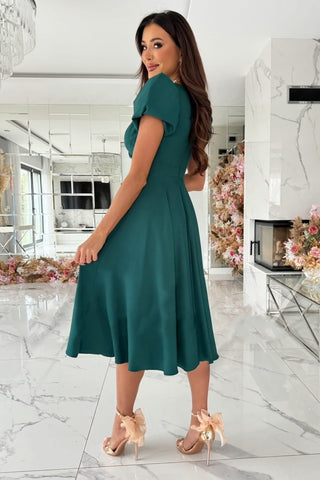 Midikleid mit Puffärmeln