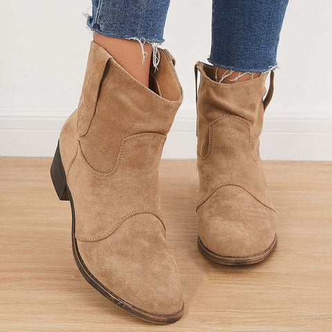 Westernstiefeletten aus Wildleder mit Blockabsatz und niedrigem Absatz