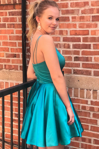 A-Linie Spaghettiträger Satin Homecoming Kleid