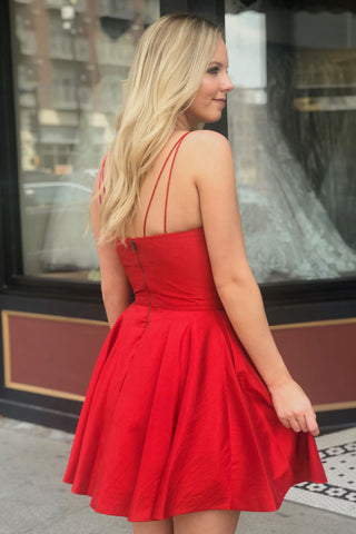 A-Linie Spaghettiträger Satin Homecoming Kleid