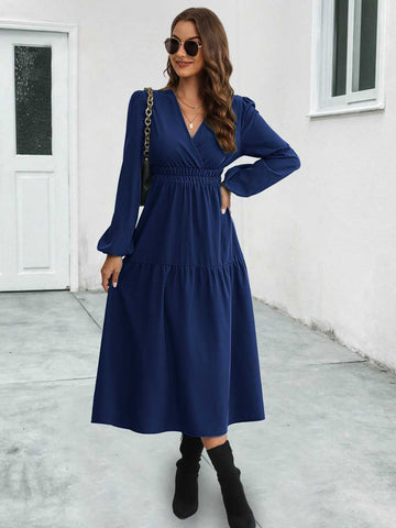 Langärmliges Midi-Bürokleid