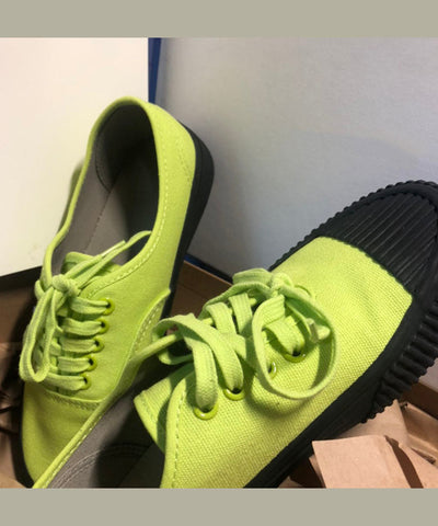 Grüne Canvas Casual Asymmetrische Flache Schuhe Cross Strap