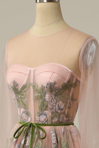 A-Linien-Ballkleid aus Tüll mit U-Ausschnitt und langen Ärmeln und Blumenstickerei