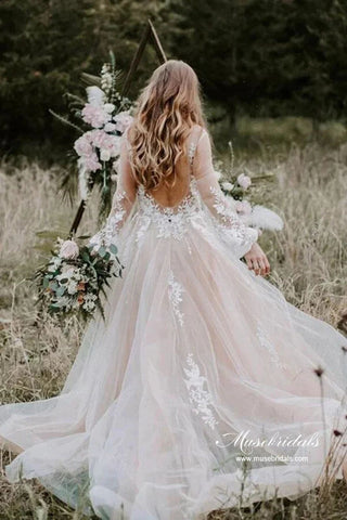 A-line V-neck Long Sleeves Beach Wedding Dresses With Lace Appliques