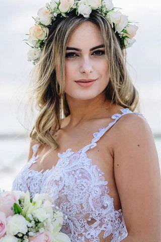 Wunderschönes Meerjungfrau-Brautkleid aus Tüll mit Spaghettiträgern und Spitzenapplikationen