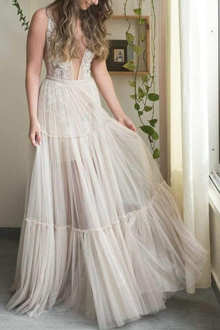 Tulle Wedding Dress, A-line V-neck Appliqued Bridal Gown