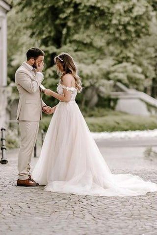 Bohemian Tulle Lace A-line Off-the-Shoulder Beach Wedding Dresses