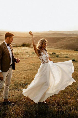 Chiffon Floral Lace Round Neck Floor Length Beach Wedding Dresses