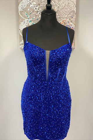 Figurbetontes Homecoming-Kleid mit Spaghettiträgern und Pailletten