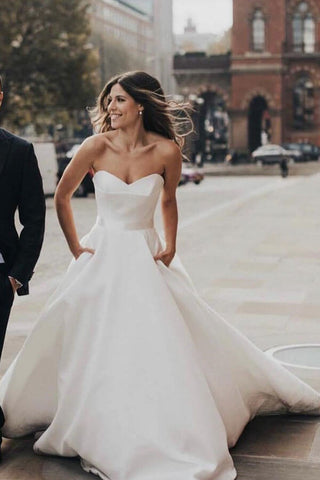 Fabulous Ivory Satin Ball Gown Sweetheart Wedding Dresses, Bridal Gown