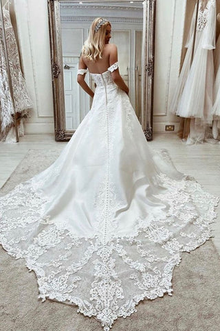 Gorgeous Satin A-line Sweetheart Wedding Dresses With Lace Appliques