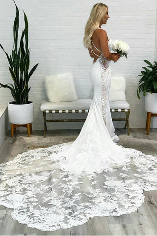 Gorgeous Tulle Mermaid Deep V Neck Backless Lace Wedding Dresses
