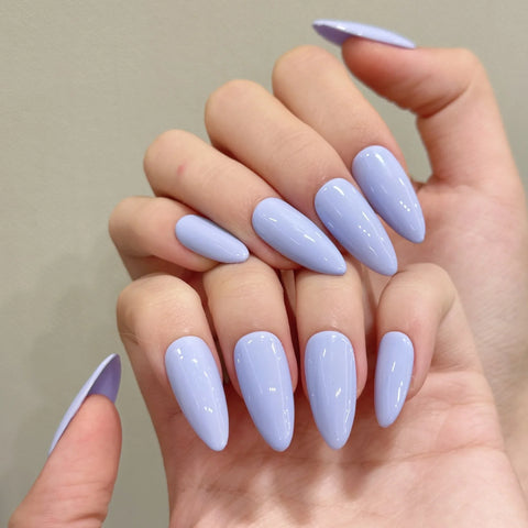 Handmade Press on Nails Simple and Elegant Almond-shaped Nail Tips in Light Purple for Everyday Wear