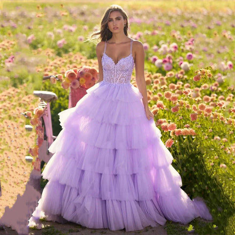 Hochwertiges lila Ballkleid für Damen, leichtes Luxus-Sling-Kuchenrock mit Spitzendekoration für Fotografie-Abendkleid 