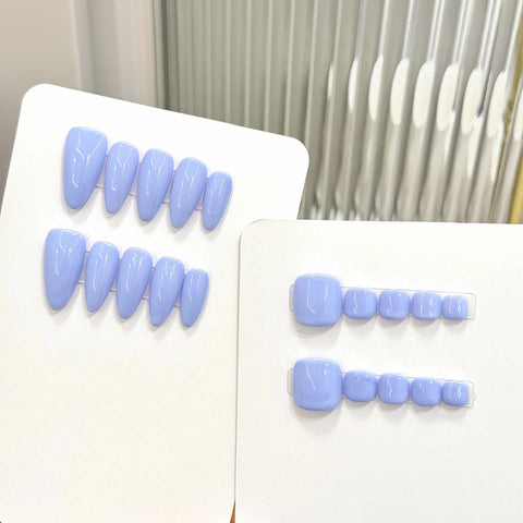 Handmade Press on Nails Simple and Elegant Almond-shaped Nail Tips in Light Purple for Everyday Wear