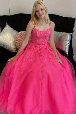 Tulle A-line Scoop Spaghetti Straps Prom Dresses With Appliques