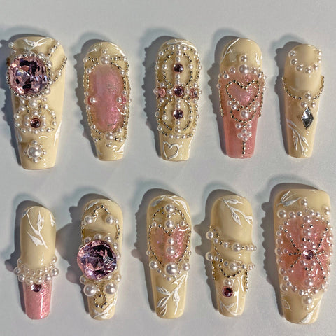 Luxury White Powder Square NailsCarefully designed pure handmade press-on gel nails