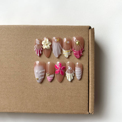 3D Shell Five Petal FlowerCarefully designed pure handmade press-on gel nails