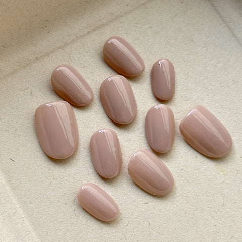 Milk Tea Colored Oval NailsCarefully designed pure handmade press-on gel nails