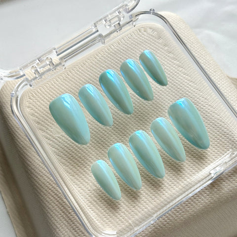 Light Blue Magic Mirror Pink Almond NailCarefully designed pure handmade press-on gel nails