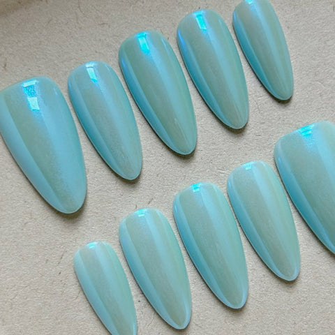 Light Blue Magic Mirror Pink Almond NailCarefully designed pure handmade press-on gel nails