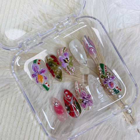 3D FlowerCarefully designed pure handmade press-on gel nails