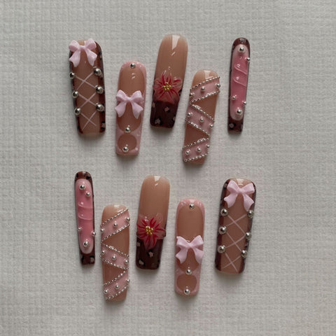 Bow Shaped Long Square NailsCarefully designed pure handmade press-on gel nails