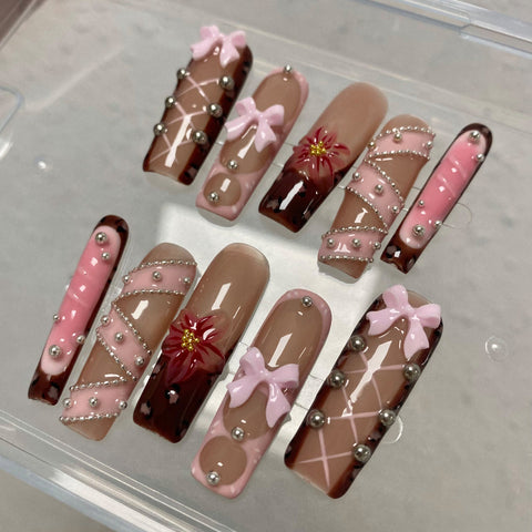 Bow Shaped Long Square NailsCarefully designed pure handmade press-on gel nails