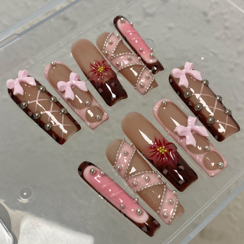 Bow Shaped Long Square NailsCarefully designed pure handmade press-on gel nails