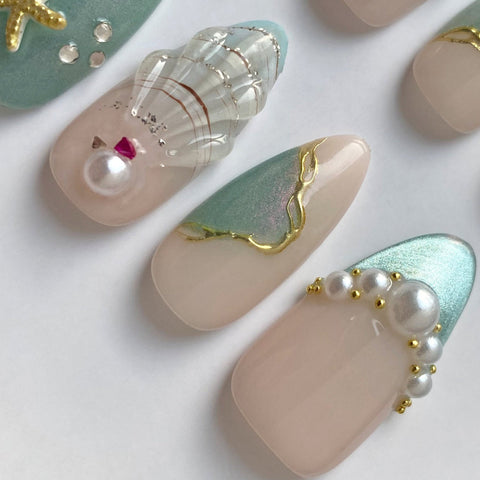 Bayside BlossomCarefully designed pure handmade press-on gel nails