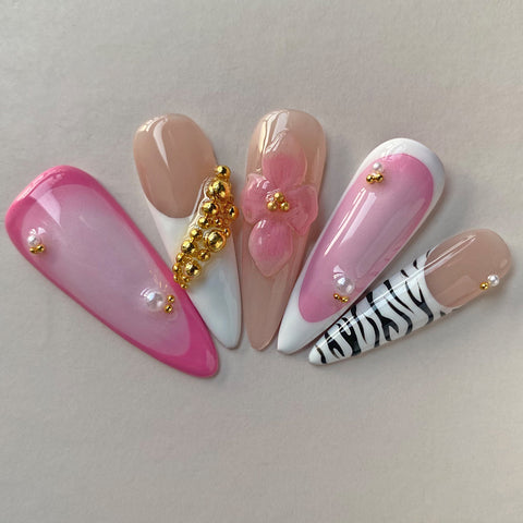 Pink French 3D NailsCarefully designed pure handmade press-on gel nails