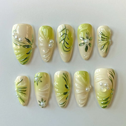 Orchid OasisCarefully designed pure handmade press-on gel nails