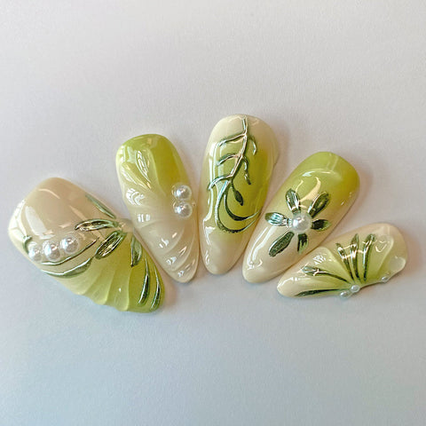 Orchid OasisCarefully designed pure handmade press-on gel nails