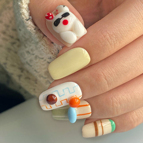 Cartoon ParkCarefully designed pure handmade press-on gel nails