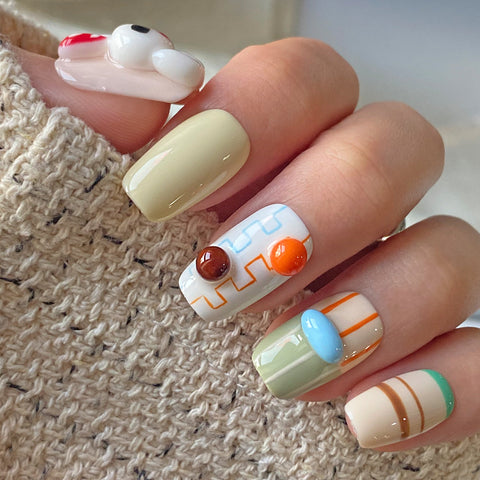 Cartoon ParkCarefully designed pure handmade press-on gel nails