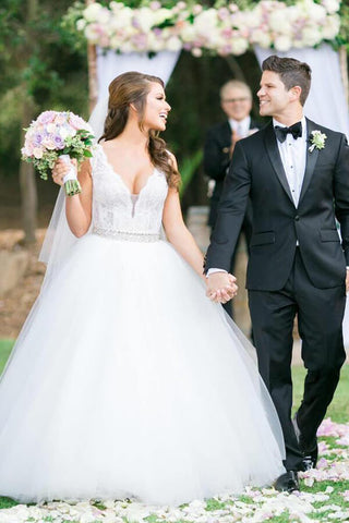 Ivory Tulle Ball Gown V Neck Rhinestone Wedding Dresses, Bridal Gown