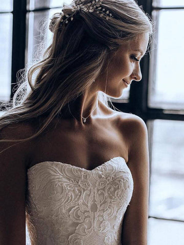 Lace A-line Sweetheart Strapless Wedding Dress, Sweep Train Bridal Dresses