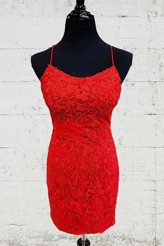 Rückenfreies Spitzen-Spaghettiträger-Kleid mit engen Homecoming-Kleidern, kurzes Partykleid